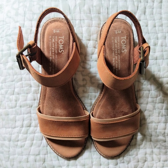 camilia sandal